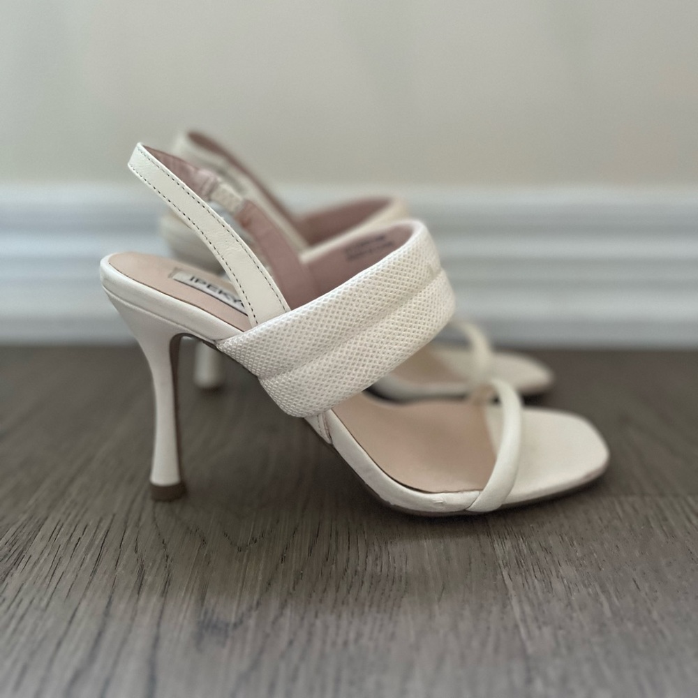 White Ipekyol heels